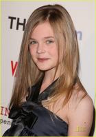 Elle Fanning : elle_fanning_1270965105.jpg