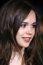 Ellen Page : ellenpage_1288986728.jpg