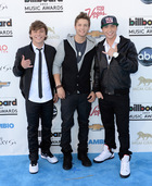 Emblem3 : emblem3-1369405195.jpg