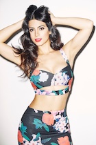 Emeraude Toubia : emeraude-toubia-1469813394.jpg