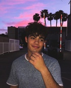 Emery Kelly : emery-kelly-1529523002.jpg