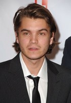 Emile Hirsch : emile_hirsch_1268545362.jpg