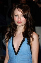 Emily Browning : emily_browning_1281246760.jpg