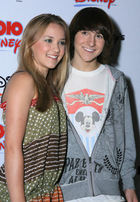 Emily Osment : TI4U_u1155324010.jpg