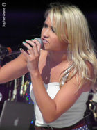 Emily Osment : emily-osment-1318129776.jpg