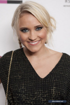 Emily Osment : emily-osment-1323453092.jpg