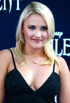 Emily Osment : emily-osment-1402178990.jpg