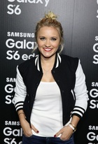 Emily Osment : emily-osment-1428175120.jpg