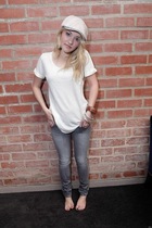 Emily Osment : emily_osment_1296457613.jpg