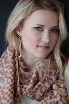 Emily Osment : emily_osment_1296457649.jpg