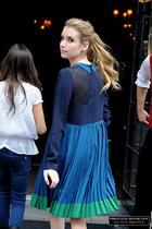 Emma Roberts : emma-roberts-1317869123.jpg