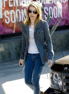 Emma Roberts : emma-roberts-1360987580.jpg