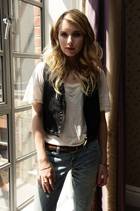 Emma Roberts : emma_roberts_1281116011.jpg