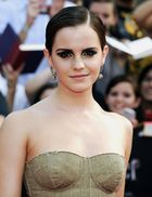 Emma Watson : emma-watson-1325547656.jpg