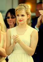 Emma Watson : emma-watson-1395579318.jpg