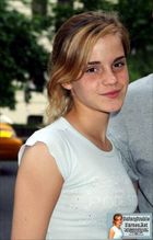 Emma Watson : emma_watson_1215810212.jpg