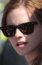 Emma Watson : emma_watson_1242487627.jpg