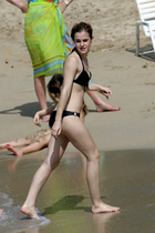 Emma Watson : emma_watson_1289951430.jpg