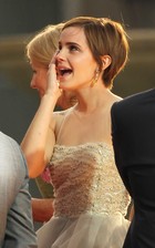 Emma Watson : emma_watson_1310082262.jpg