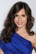 Erin Sanders : erin-sanders-1325040430.jpg