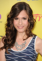 Erin Sanders : erin-sanders-1400084840.jpg