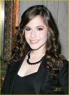 Erin Sanders : erinsanders_1258413957.jpg