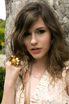 Erin Sanders : erinsanders_1275189524.jpg