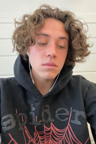 Ethan Cutkosky : ethan-cutkosky-1683126598.jpg