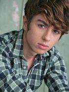 Ethan Harris-Riggs in General Pictures, Uploaded by: TeenActorFan