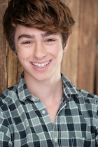 Ethan Harris-Riggs in General Pictures, Uploaded by: TeenActorFan