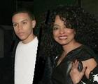 Evan Ross : TI4U_u1150649304.jpg