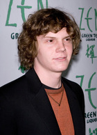 Evan Peters : evanpeters_1261585327.jpg