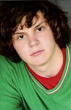 Evan Peters : evanpeters_1300873002.jpg