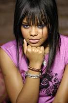 Fefe Dobson : fefedobson_1288297170.jpg