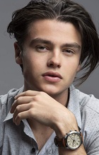 Felix Mallard : felix-mallard-1540073974.jpg