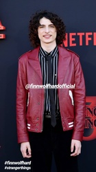 Finn Wolfhard : finn-wolfhard-1561826028.jpg