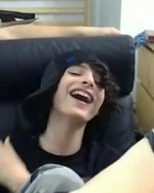 Finn Wolfhard : finn-wolfhard-1590123689.jpg