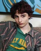 Finn Wolfhard : finn-wolfhard-1590919950.jpg