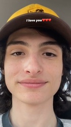 Finn Wolfhard : finn-wolfhard-1631049383.jpg