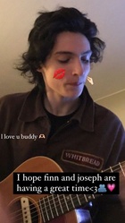 Finn Wolfhard : finn-wolfhard-1668373317.jpg