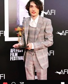 Finn Wolfhard : finn-wolfhard-1671217096.jpg