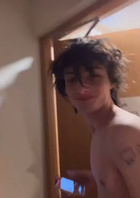 Finn Wolfhard : finn-wolfhard-1677026117.jpg