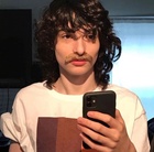 Finn Wolfhard : finn-wolfhard-1680797060.jpg