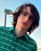 Finn Wolfhard : finn-wolfhard-1690842890.jpg