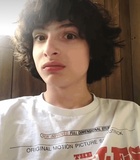 Finn Wolfhard : finn-wolfhard-1699200197.jpg