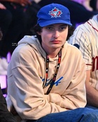 Finn Wolfhard : finn-wolfhard-1717430253.jpg