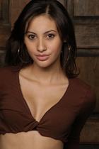 Francia Raisa : franciaraisa_1257790099.jpg