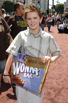 Freddie Highmore : TI4U_u1137613781.jpg