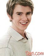 Freddie Highmore : freddie-highmore-1316235856.jpg