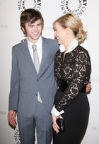 Freddie Highmore : freddie-highmore-1388031713.jpg